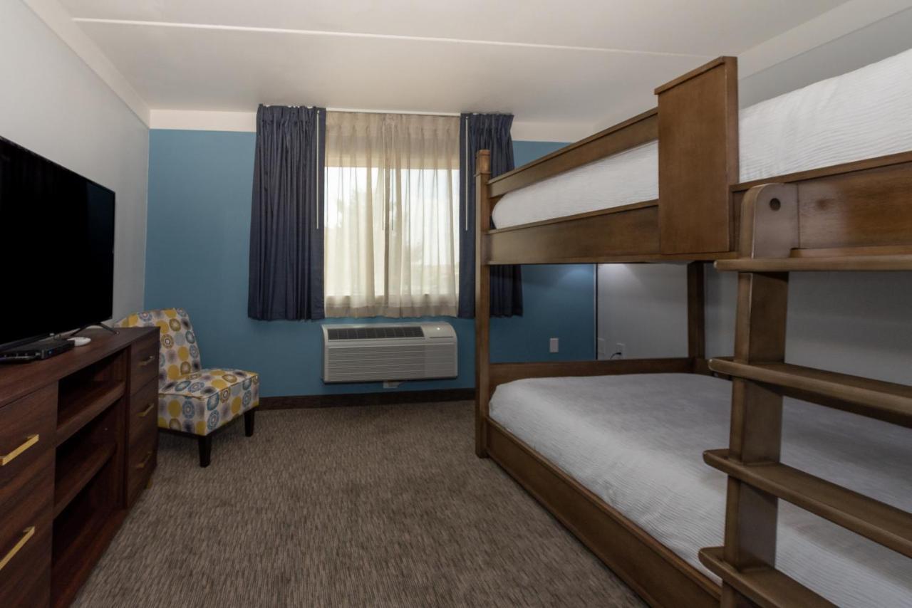 Hotel Pommier Indianola Екстер'єр фото