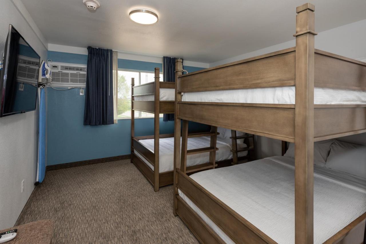 Hotel Pommier Indianola Екстер'єр фото